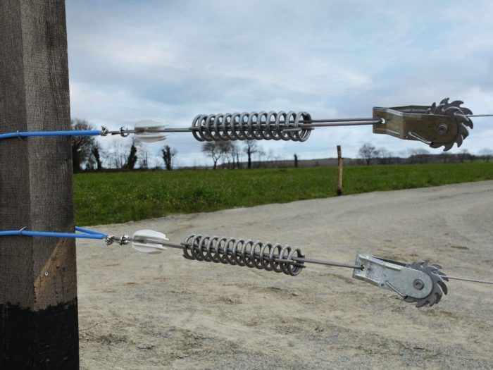 Câble tendeur horizontal avec isolateur – Image 2