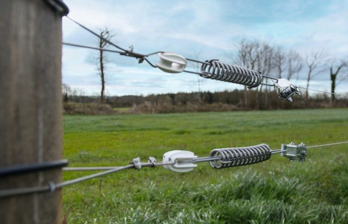 Câble tendeur horizontal avec isolateur – Image 3