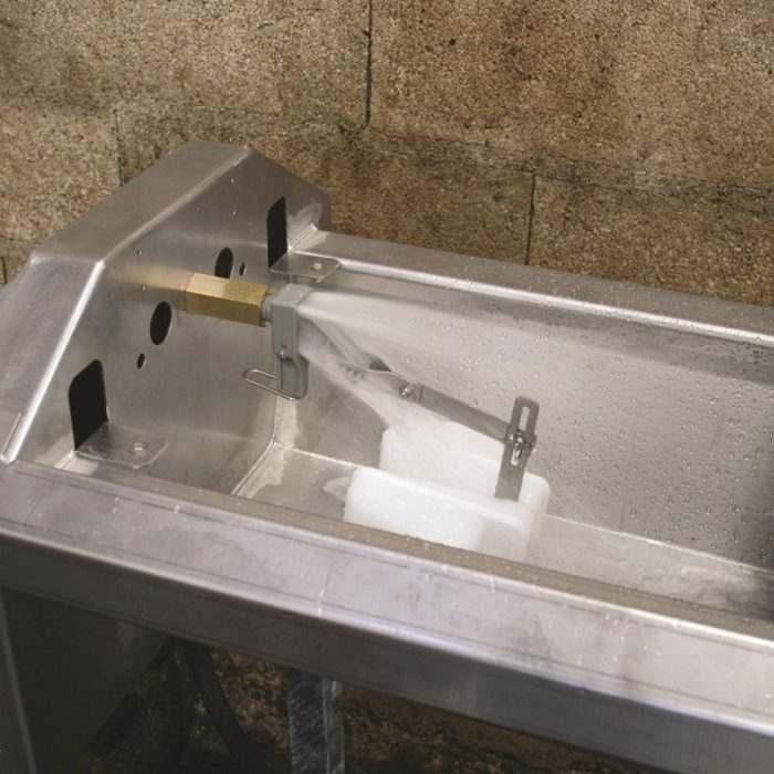 51002093-abreuvoirlb230_ambiance1