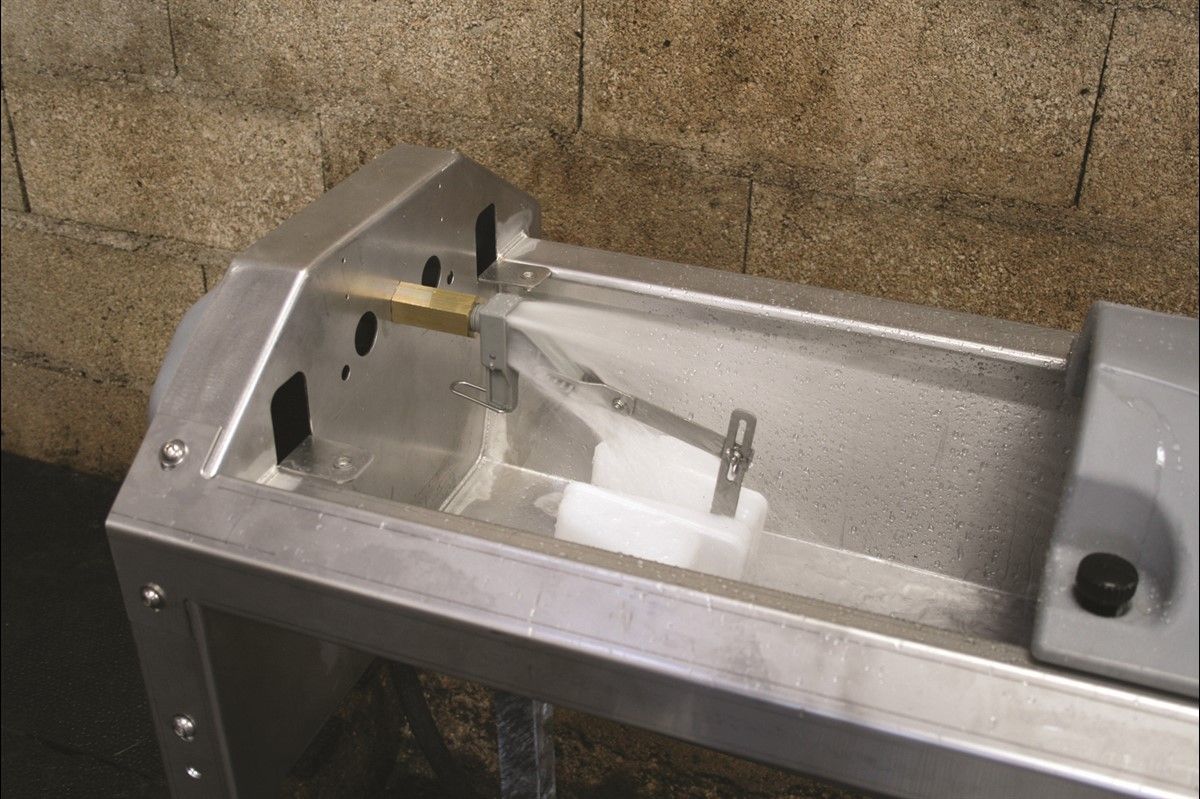 Abreuvoir,Abreuvoir inox,Abreuvoir inox basculant Abreuvoir inox basculant 230 - La Buvette – Image 2